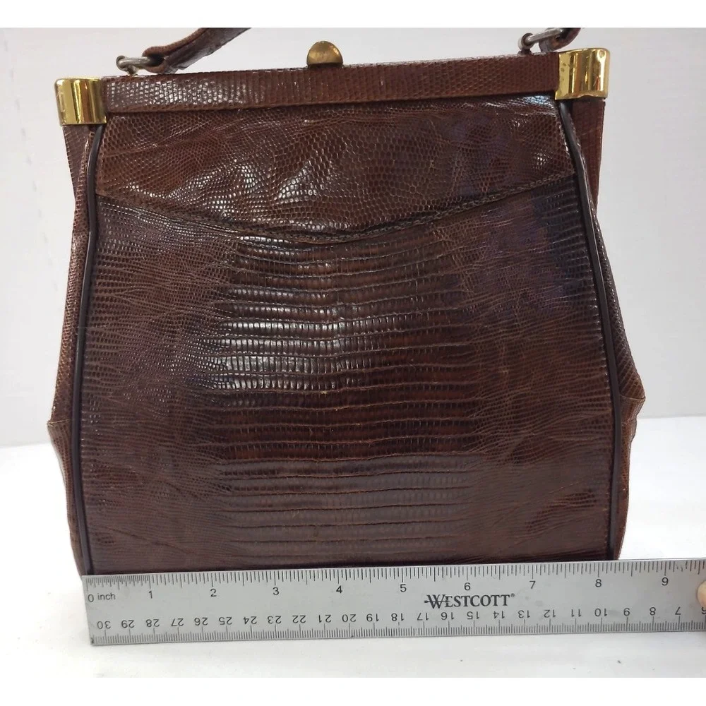 Vintag Brown Lizard Skin Handbag Goldtone Hardware Kiss Lock Closure
